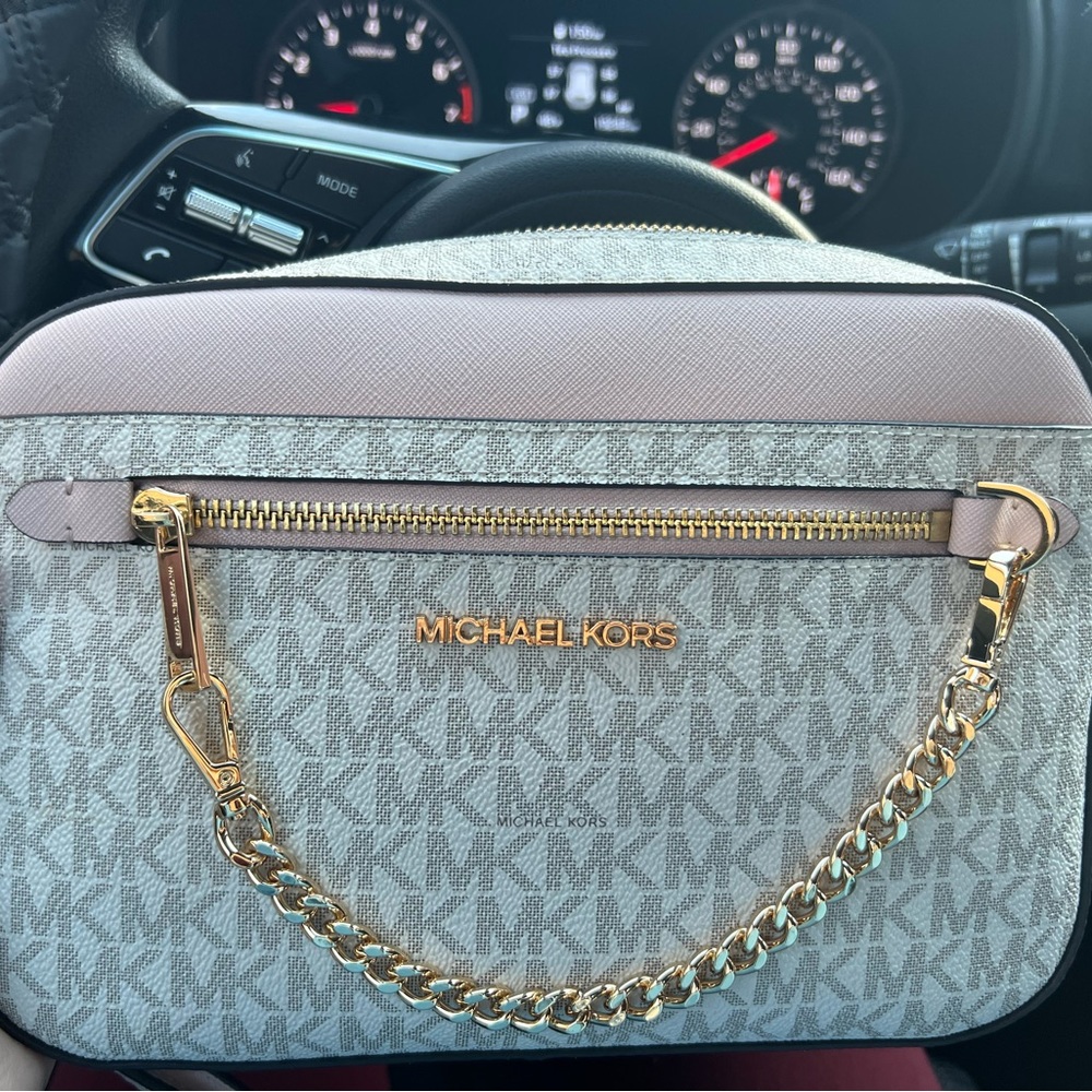 Michael Kors crossbody purse
